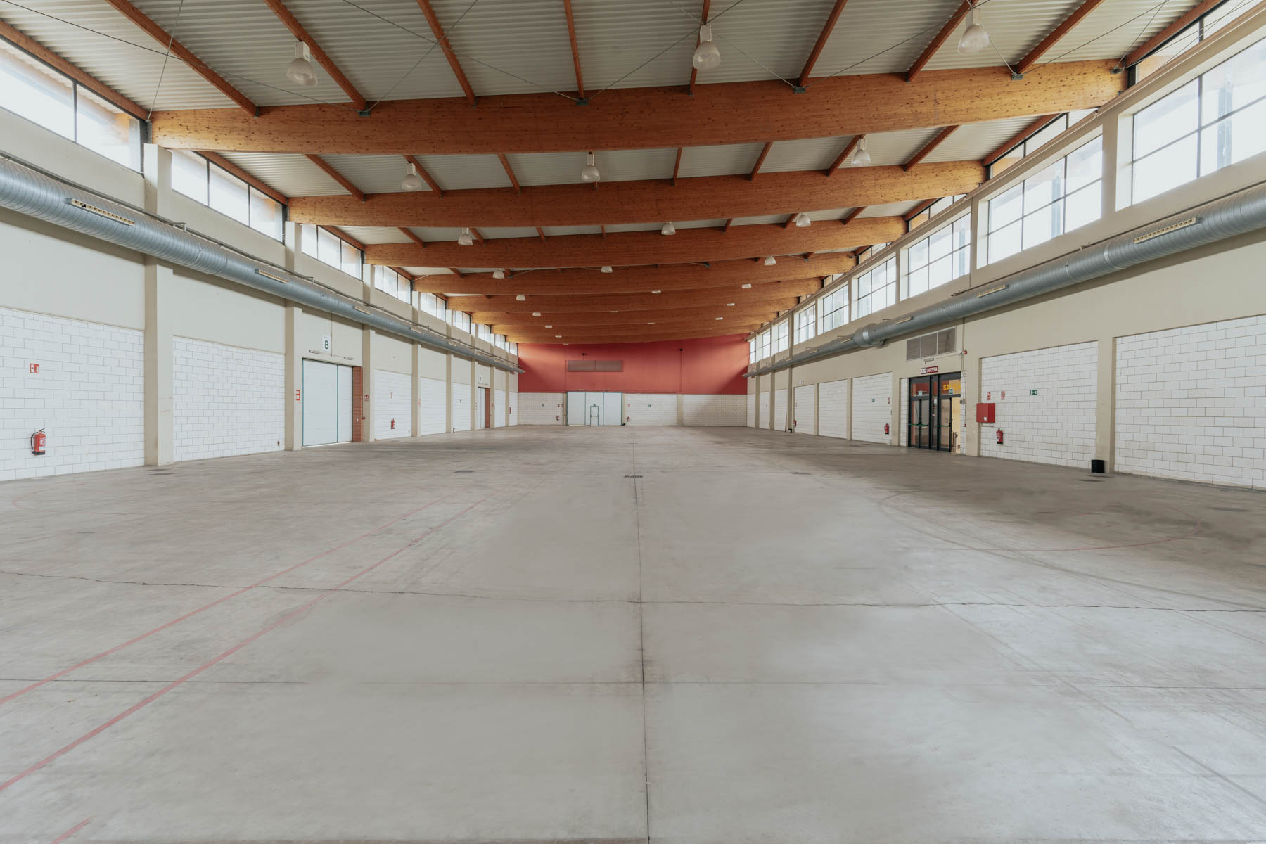 PABELLÓN DE FERIAS